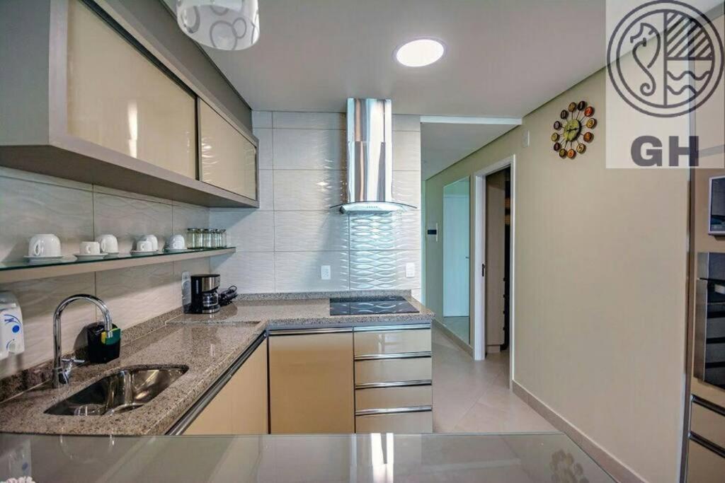 Apartamento De Luxo Landscape Beira Mar Platinum ฟอร์ตาเลซา ภายนอก รูปภาพ