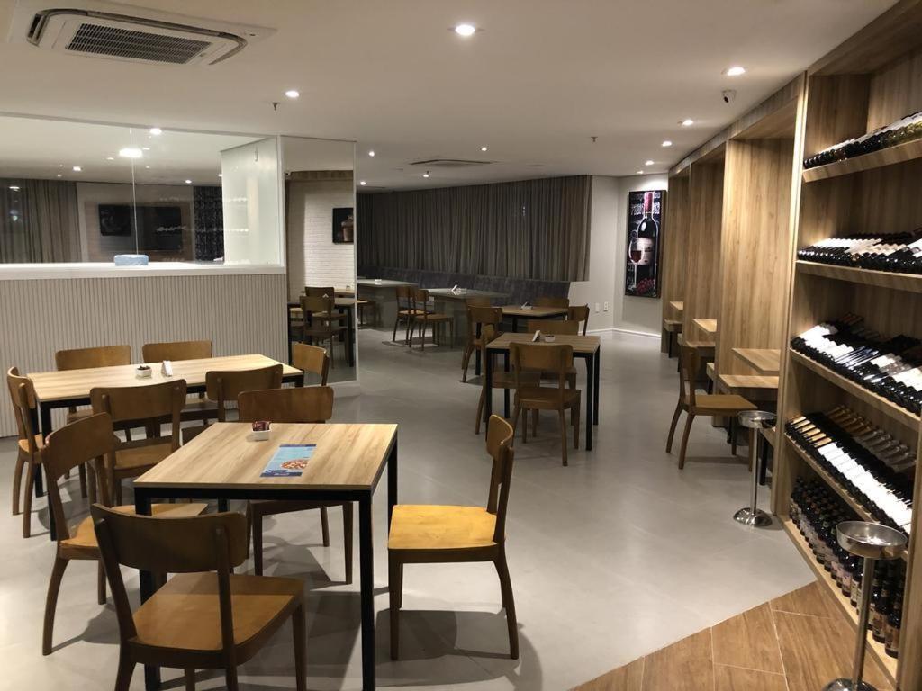 Apartamento De Luxo Landscape Beira Mar Platinum ฟอร์ตาเลซา ภายนอก รูปภาพ